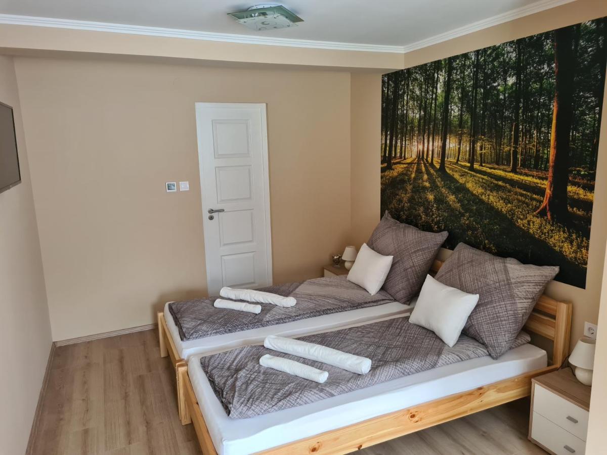 Napfeny Apartman Мако Экстерьер фото